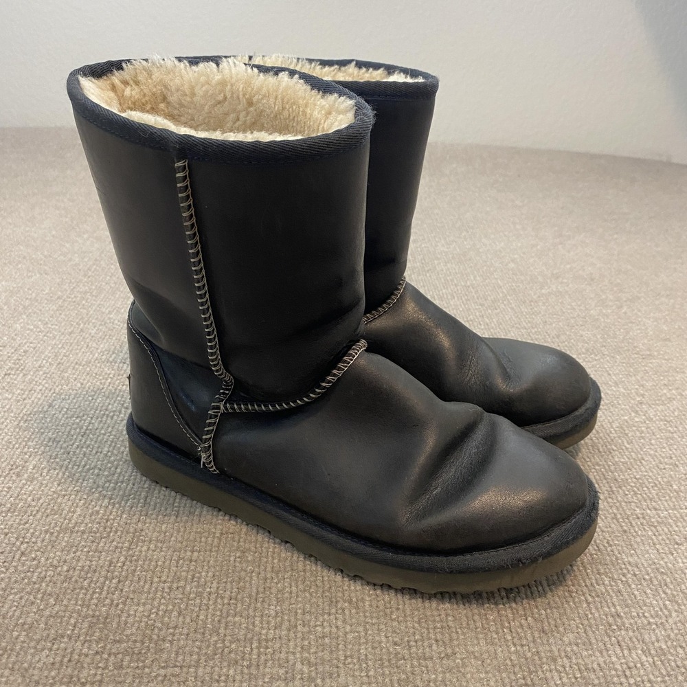 UGG Boots Womens Size 9 Black Leather Shearling Lined Mid Calf Winter 100537